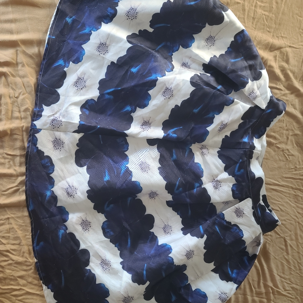 Flower skirt